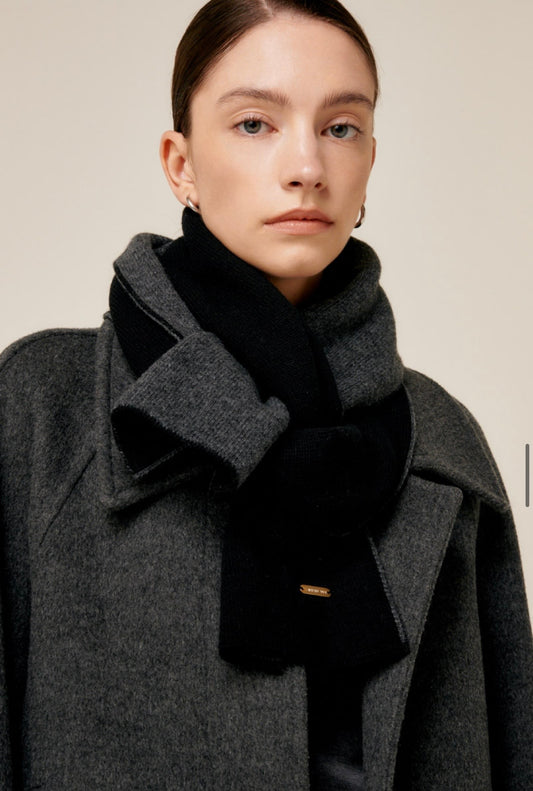 Reversible Cashmere & Wool Blend Scarf – Black Charcoal