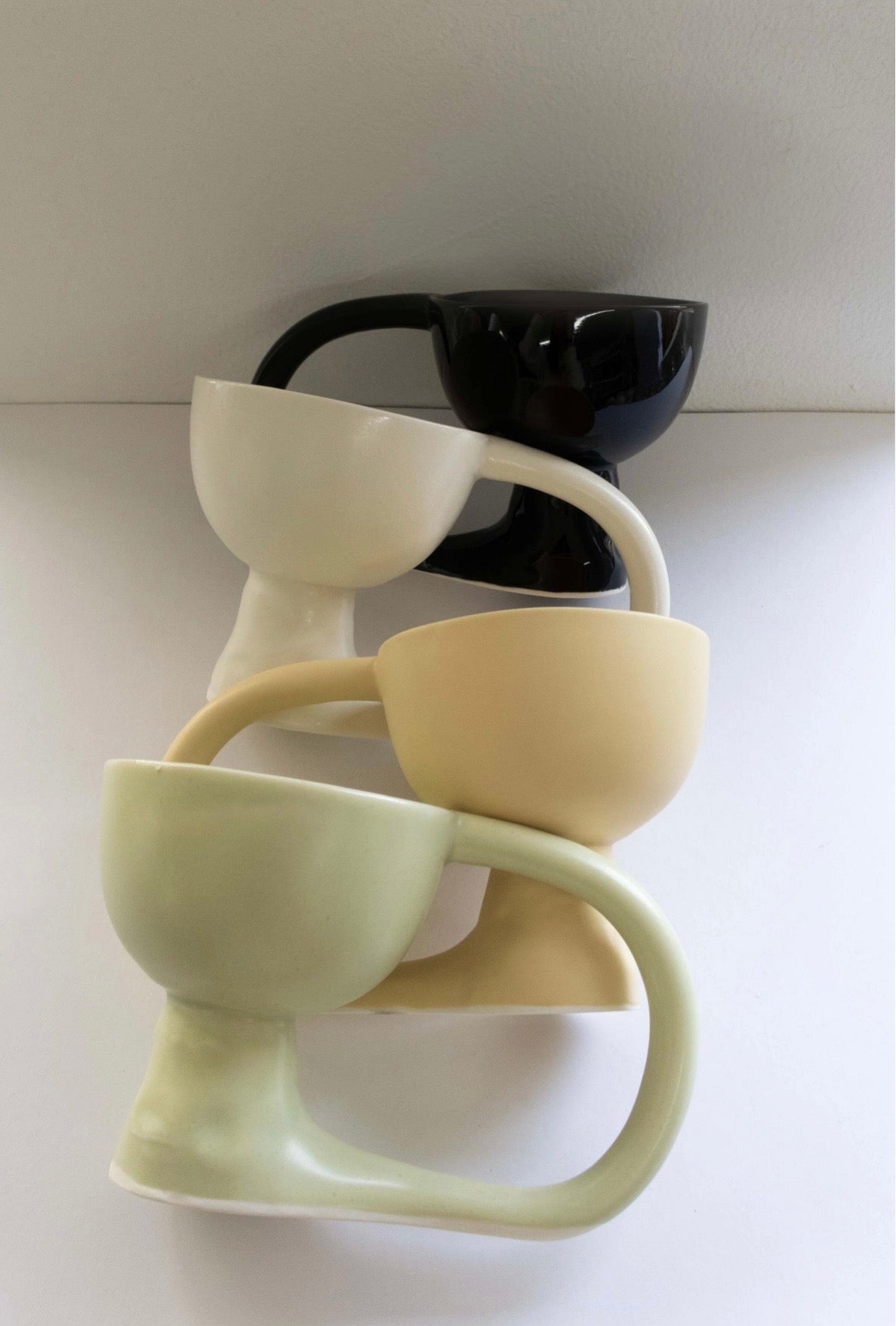 Waving Long Arm Bowl – Lemon