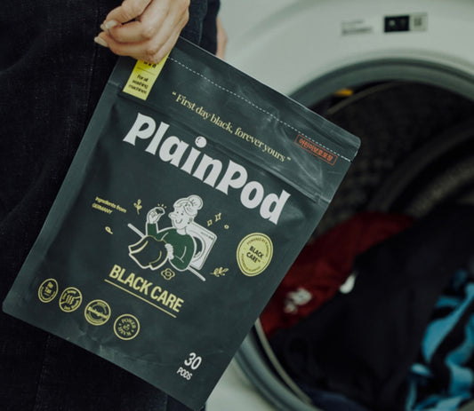 Capsule Laundry Detergent Black Care
