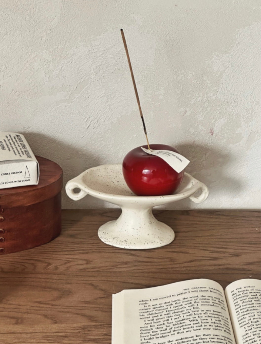 LABOMETH apple objet scent holder