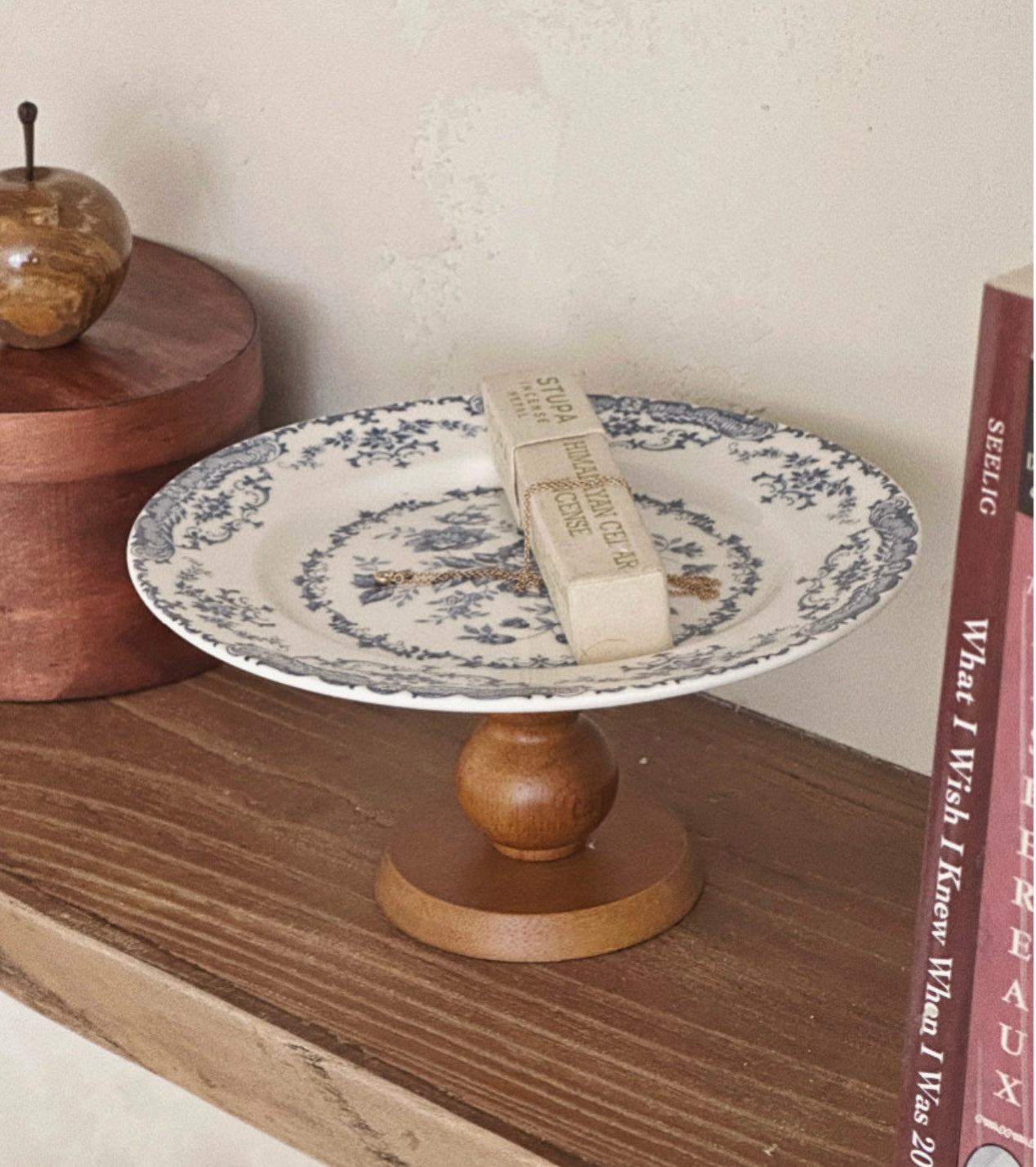 Ruel French Vintage Stand Wood Tray No. 2 Brown