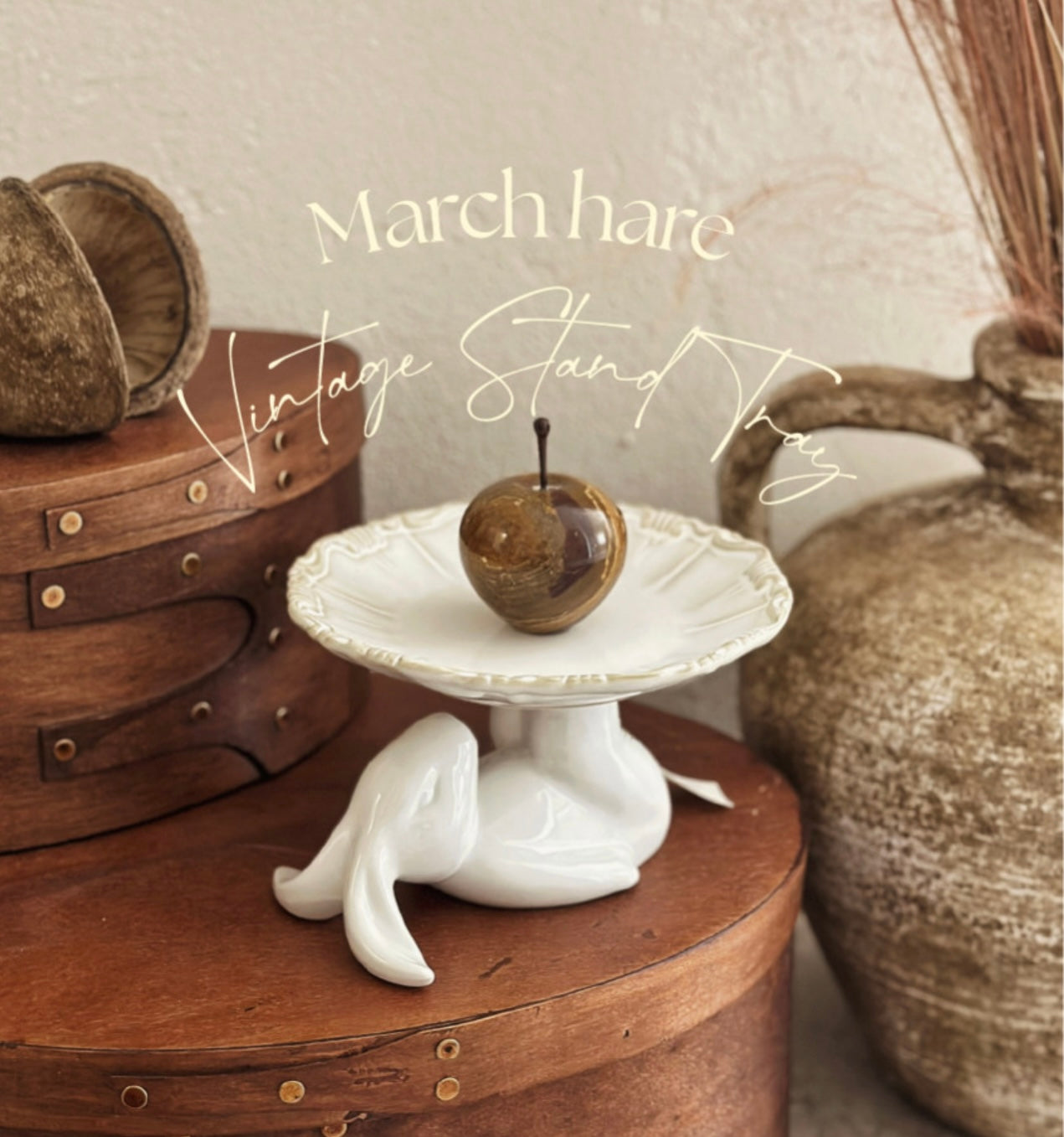 Marchhare Series Vintage Rabbit Stand Tray