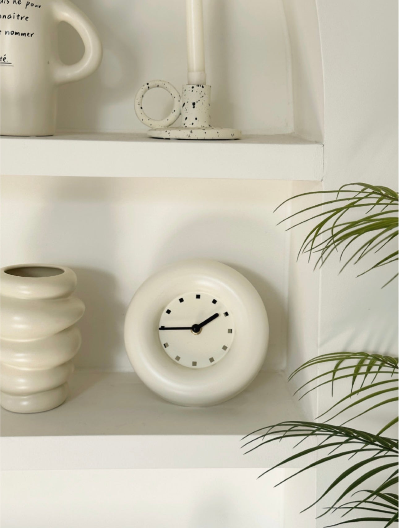 Noiseless Donut Table Clock / Wall Clock