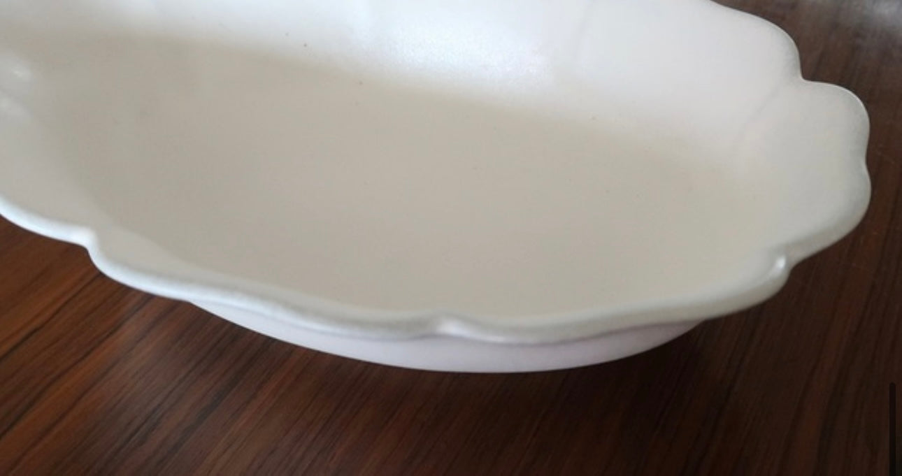 Flower Edge Oval Bowl