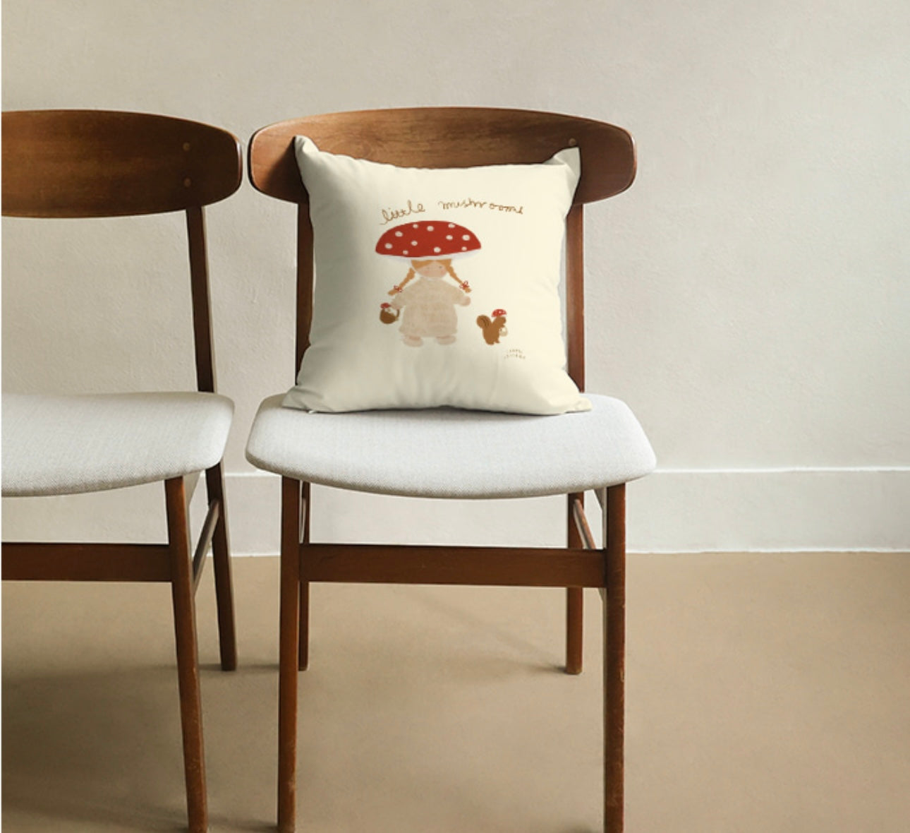 Little mushroom Cushion