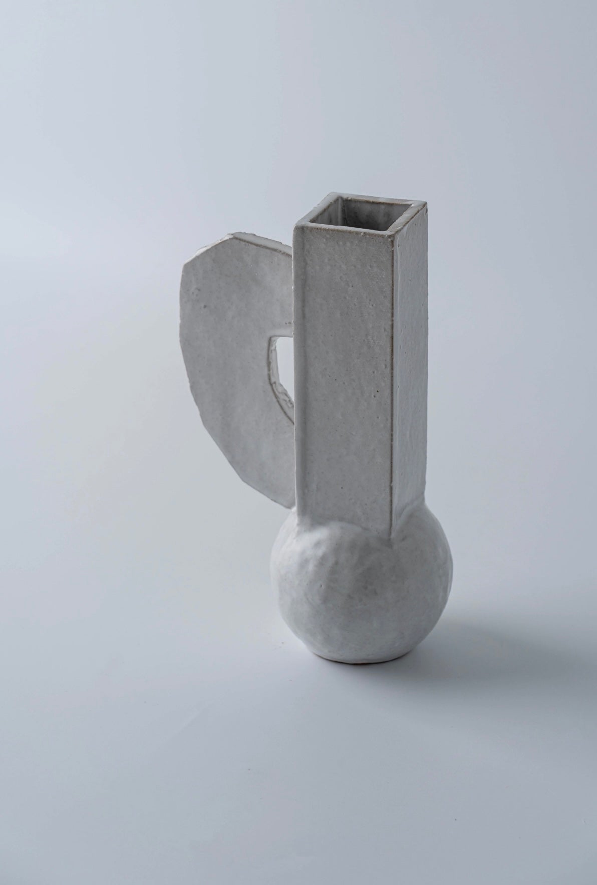 [Artisan] landscape-handled vase