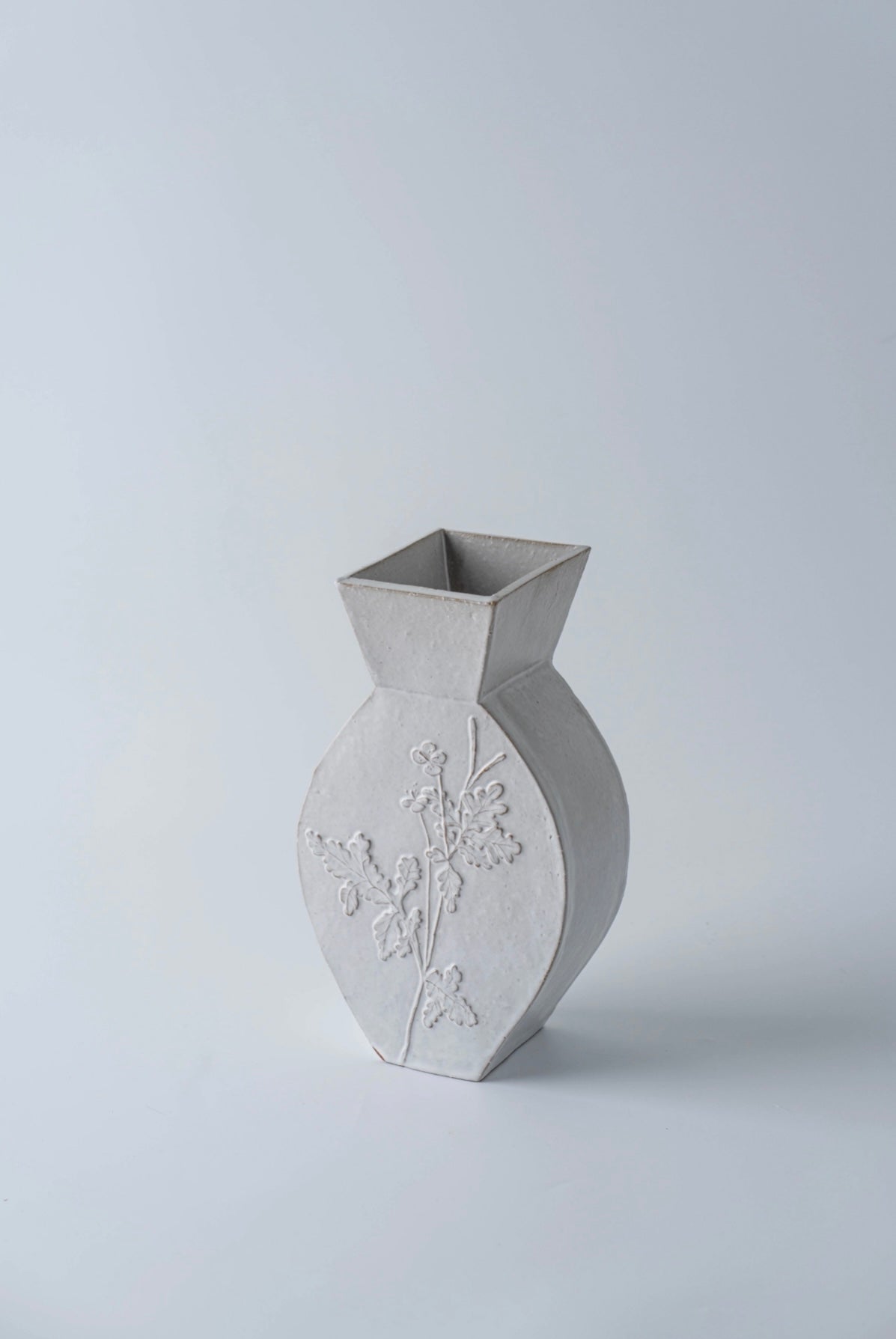 [Artisan] Greater celadine flat vases