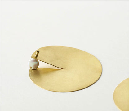 [Artisan] a pearl-bearing incense holder
