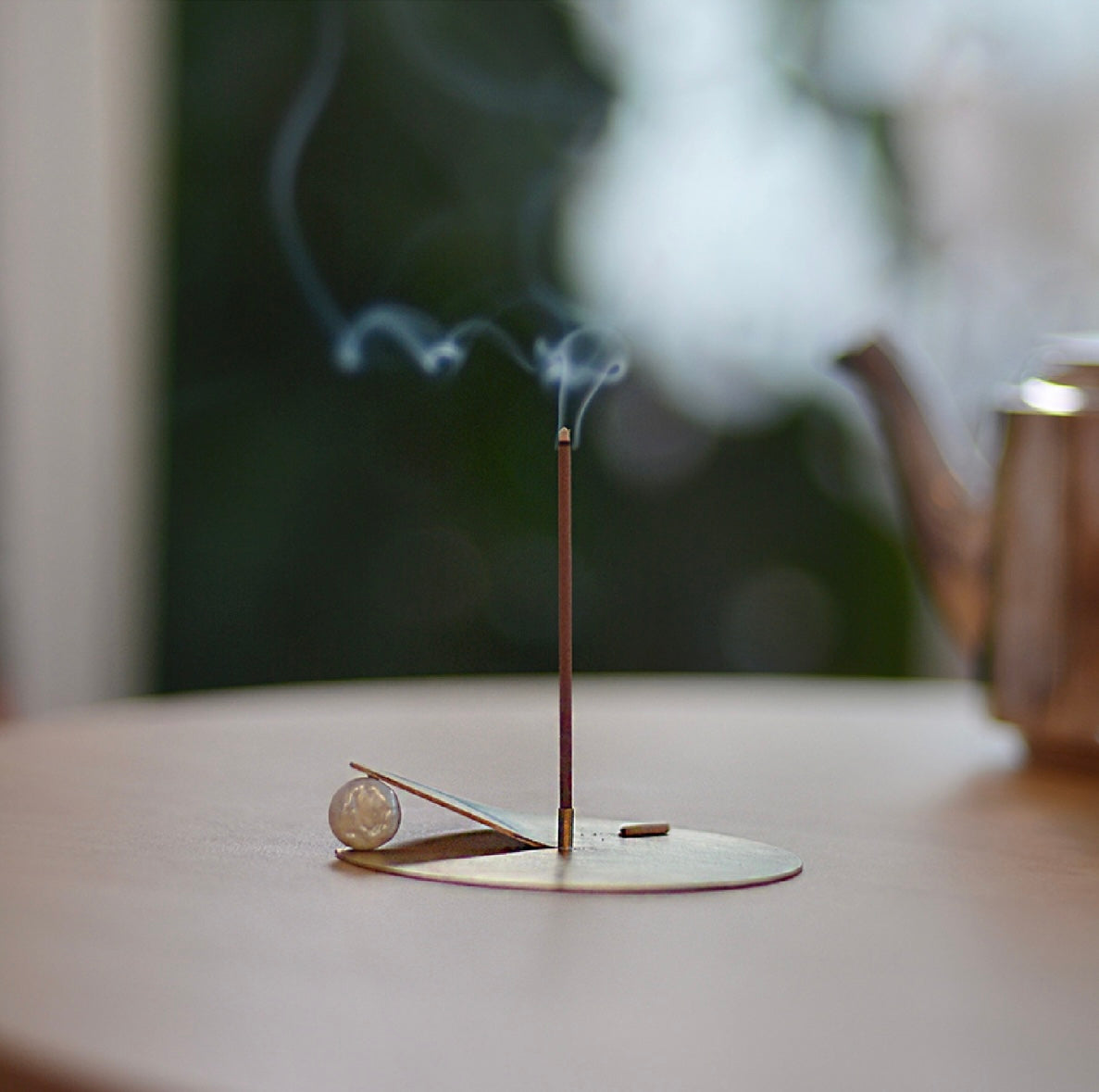 [Artisan] a pearl-bearing incense holder