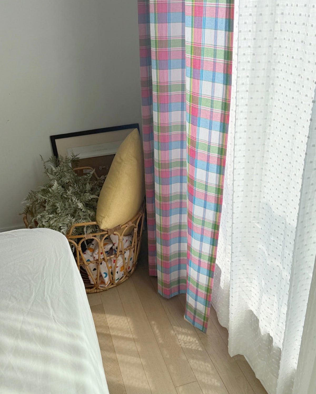 Grapefruit Ade Check Curtain
