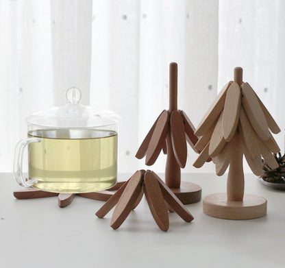 Auto-Folding Wooden Tree Trivet