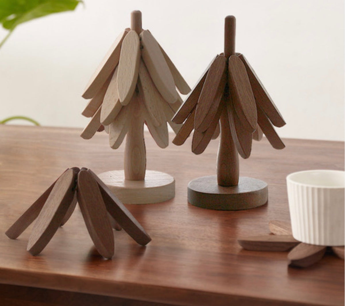 Auto-Folding Wooden Tree Trivet