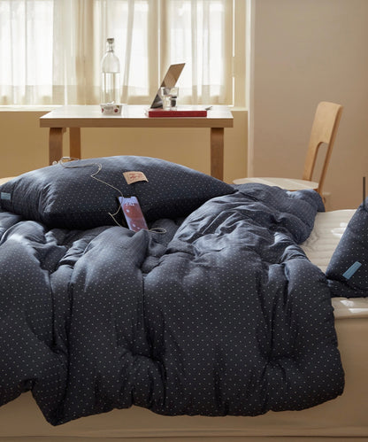 Pastel Lightweight Dust-Free Quilted Comforter