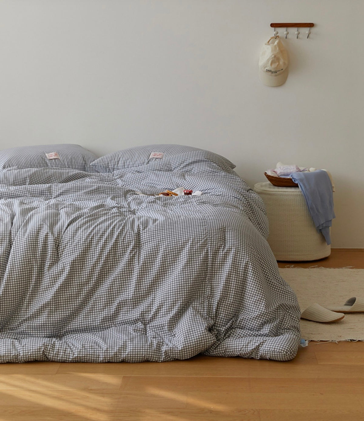 Pastel Lightweight Dust-Free Quilted Comforter-Check Pattern
