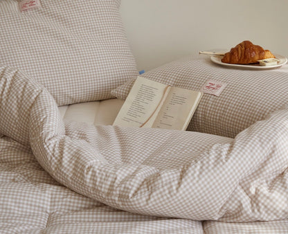 Pastel Lightweight Dust-Free Quilted Comforter-Check Pattern