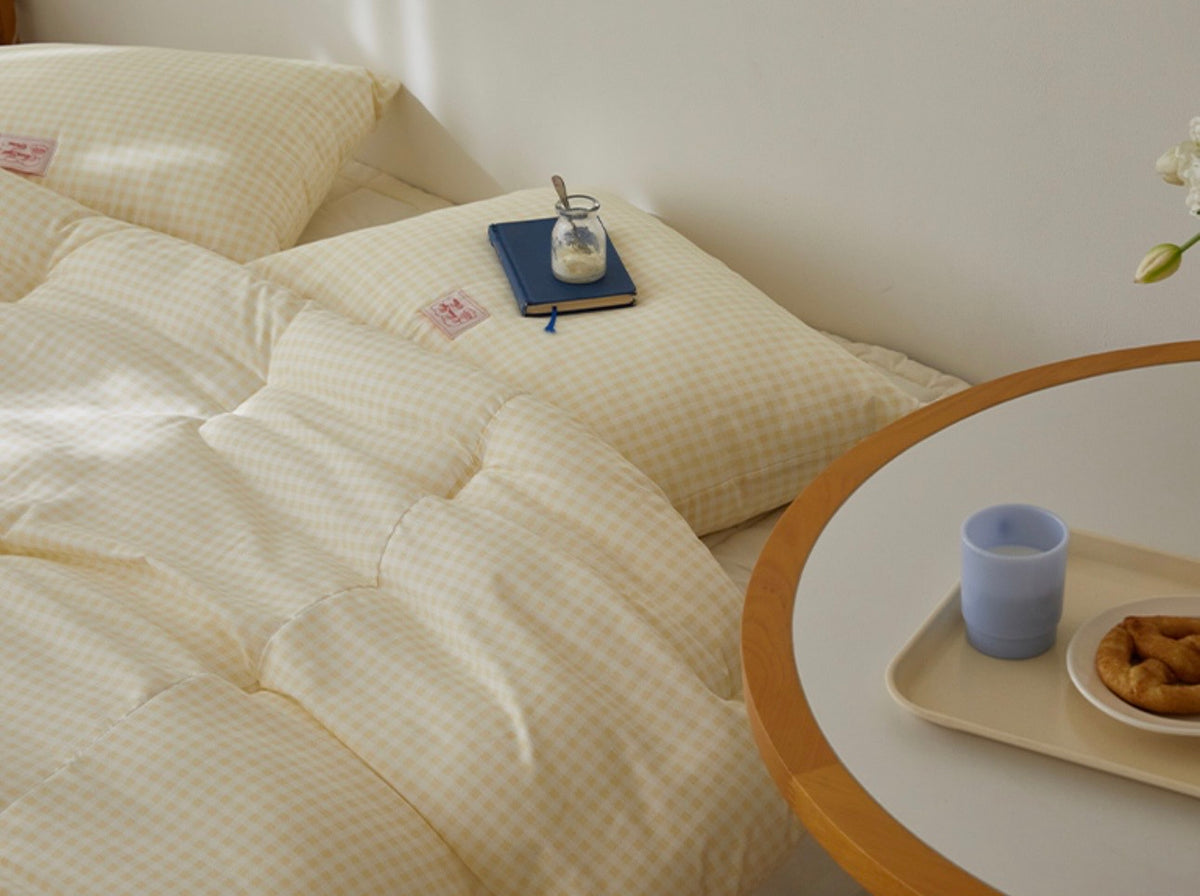 Pastel Lightweight Dust-Free Quilted Comforter-Check Pattern