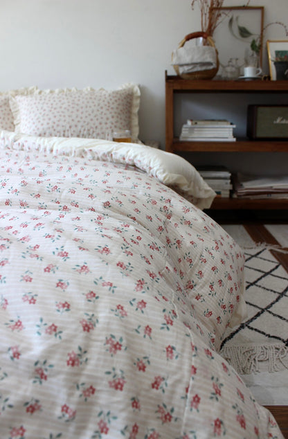 Pink Floral Dust-Free Comforter