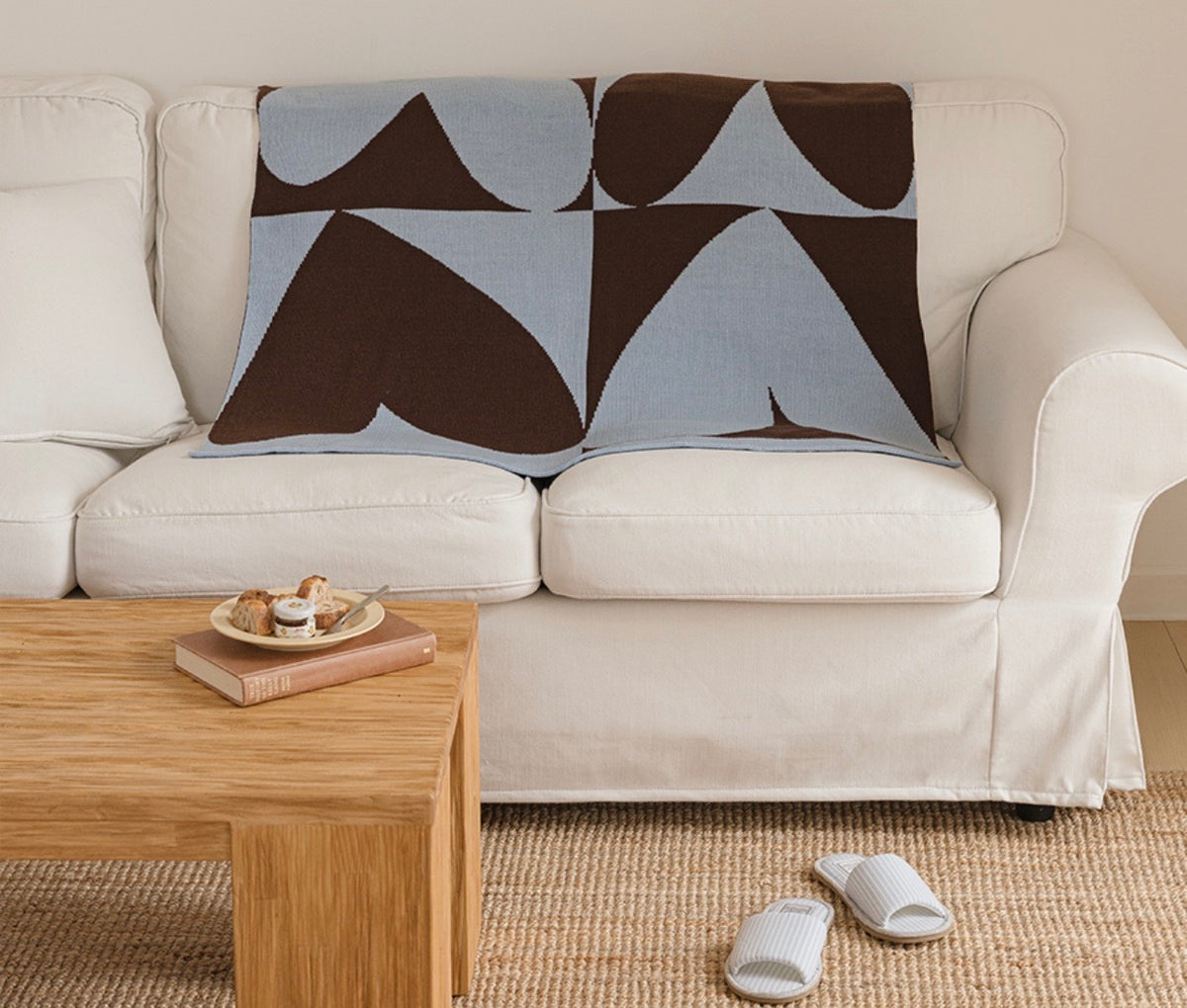 (Seasonal Exclusive) Reversible Knit Throw Blanket —Choco love