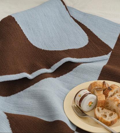 (Seasonal Exclusive) Reversible Knit Throw Blanket —Choco love