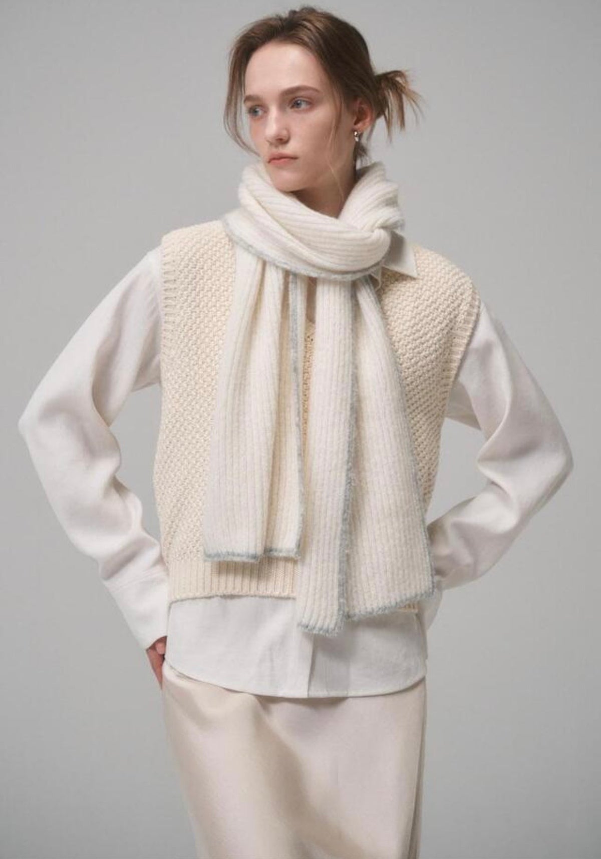 Bouclé Baby Alpaca Blend Winter Scarf – Cream