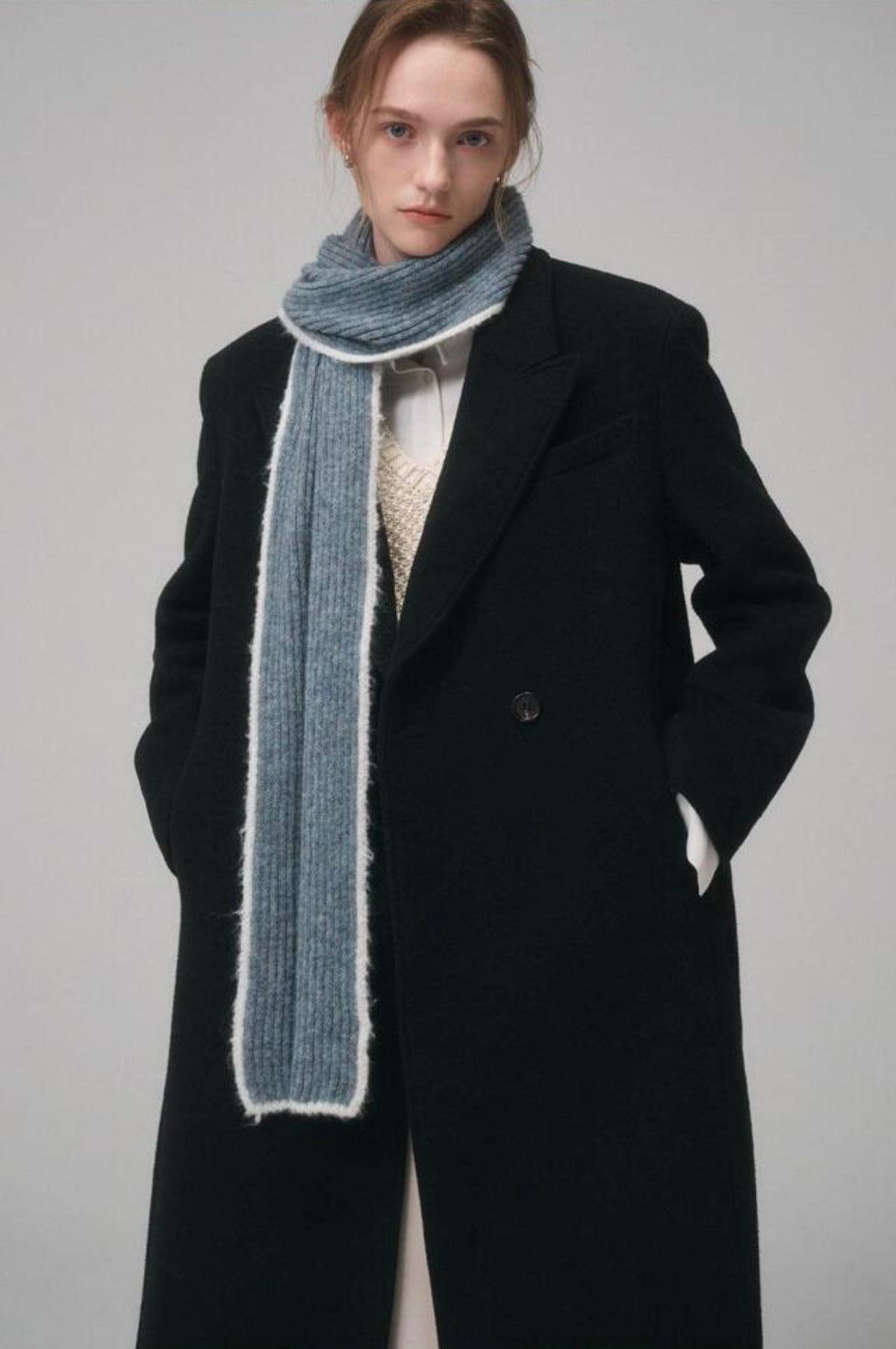 Bouclé Baby Alpaca Blend Winter Scarf – Cool Gray