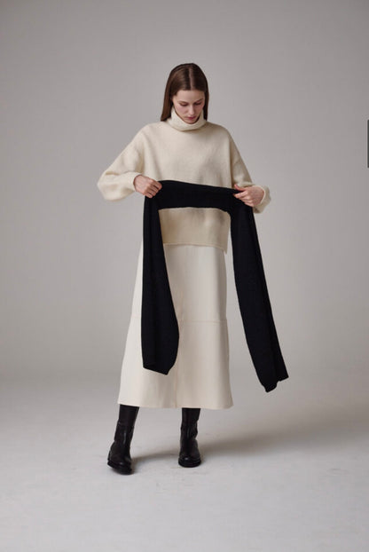 Cashmere & Merino Wool Blend Knit Scarf – Black