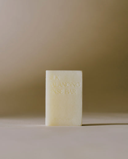 Silk balance treatment bar