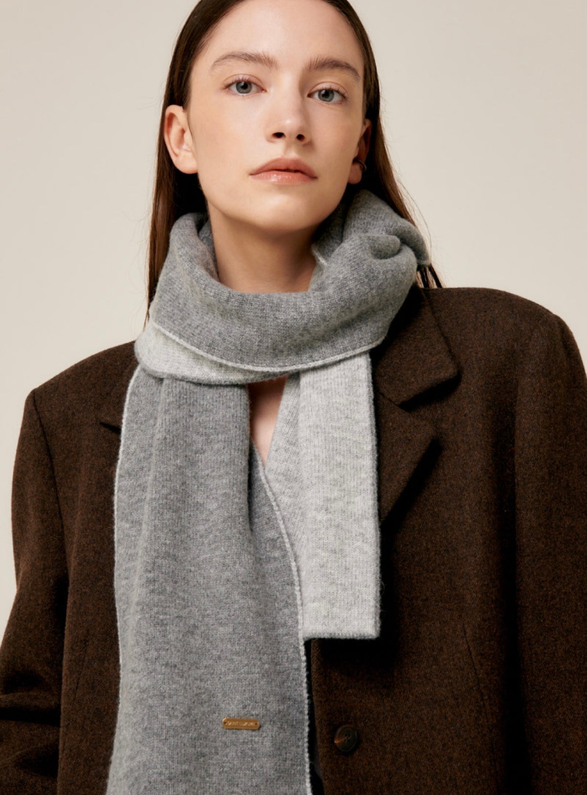 Reversible Cashmere & Wool Blend Scarf – Gray
