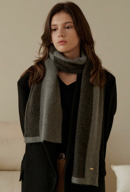Two-Tone Knit Scarf – Cloud Charcoal