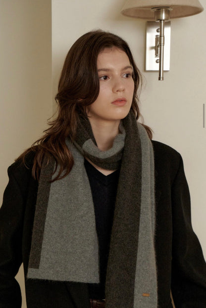 Two-Tone Knit Scarf – Cloud Charcoal