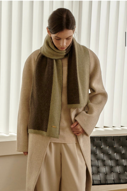 Two-Tone Knit Scarf – Pistachio