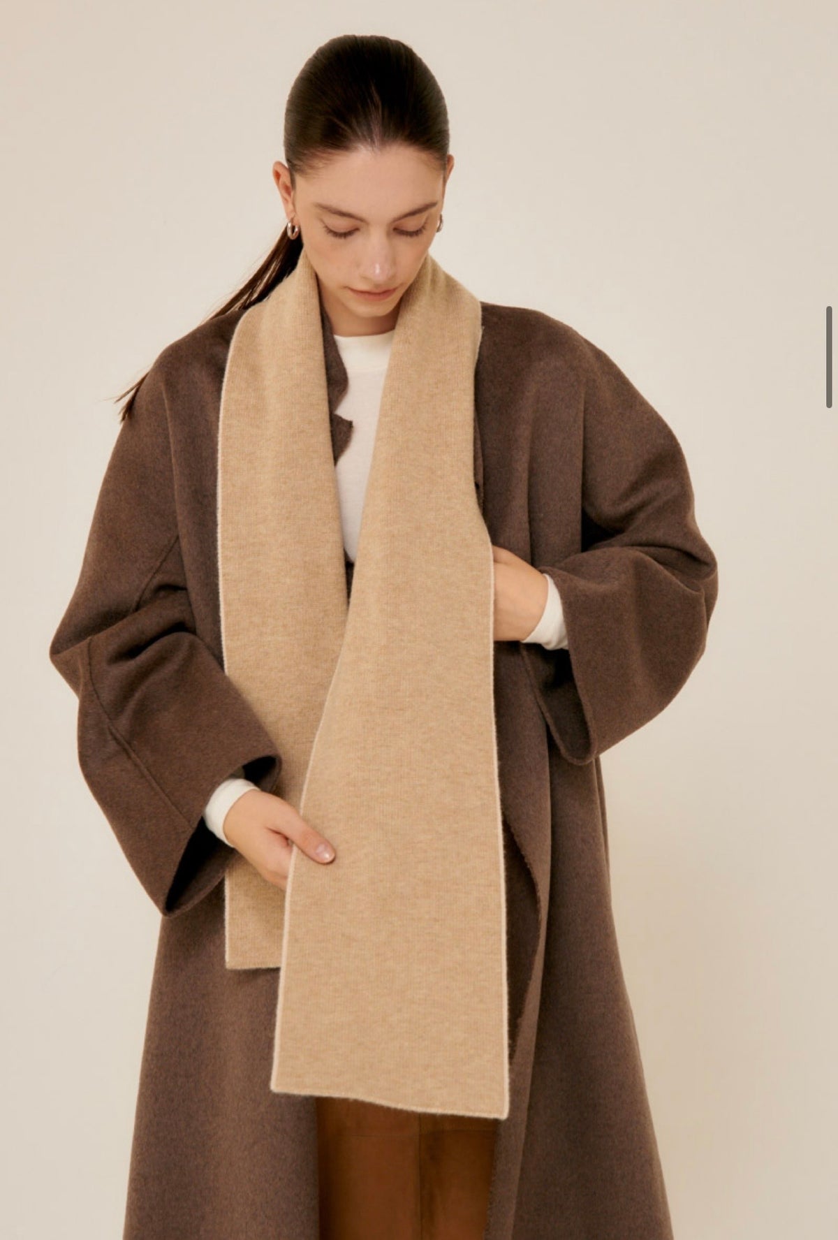 Reversible Cashmere & Wool Blend Scarf – Beige