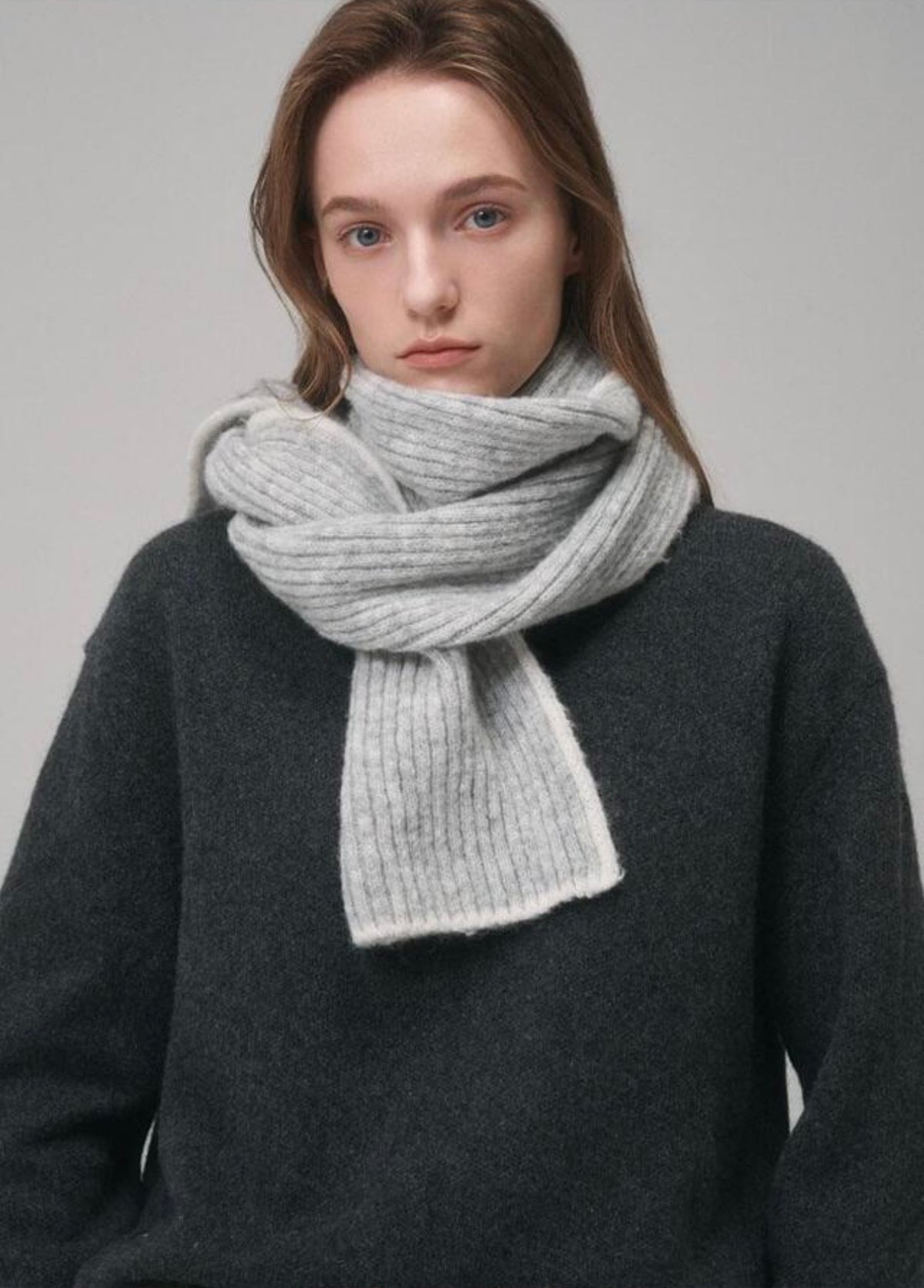 Bouclé Baby Alpaca Winter Scarf – Light Gray