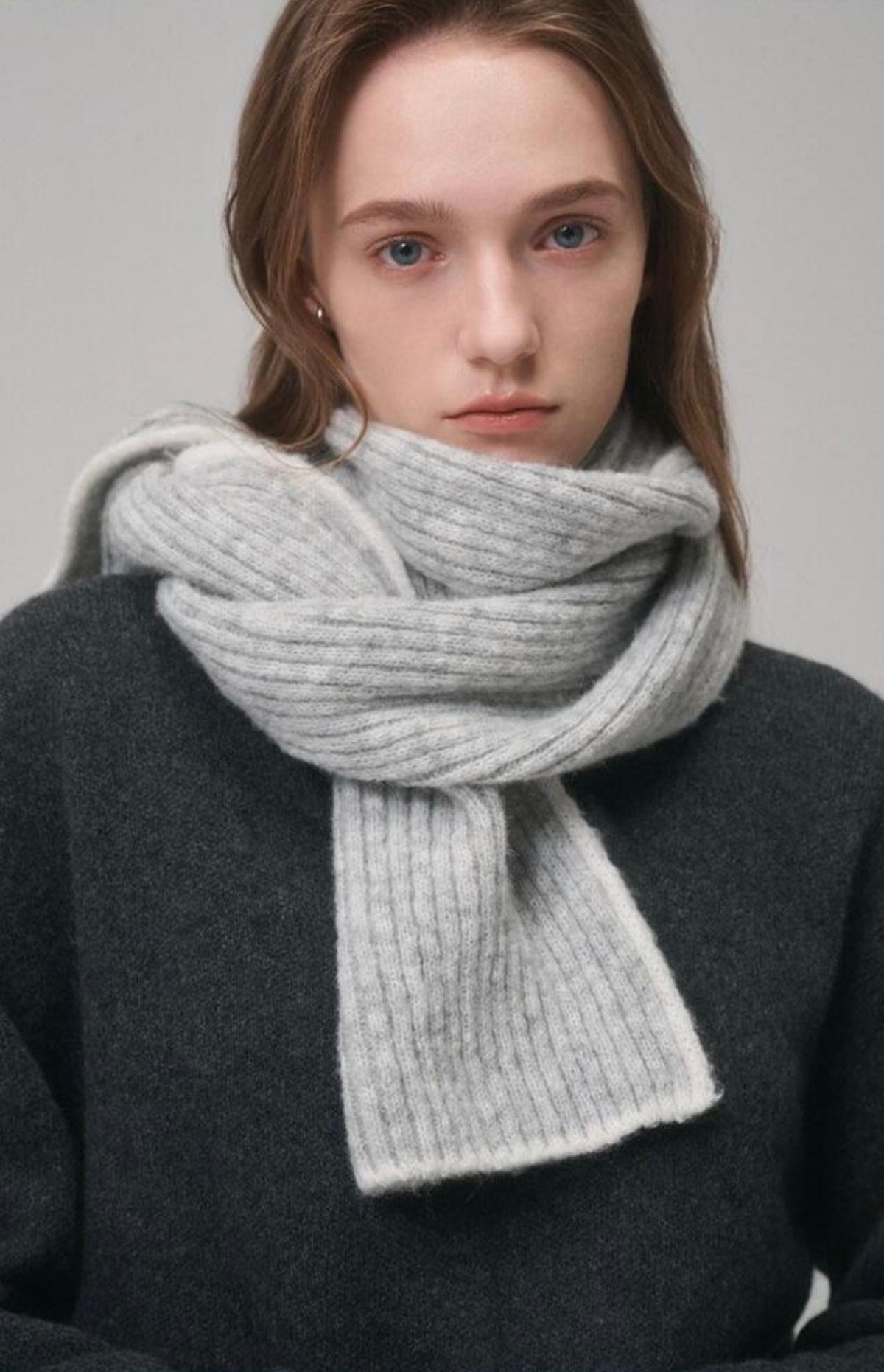 Bouclé Baby Alpaca Winter Scarf – Light Gray