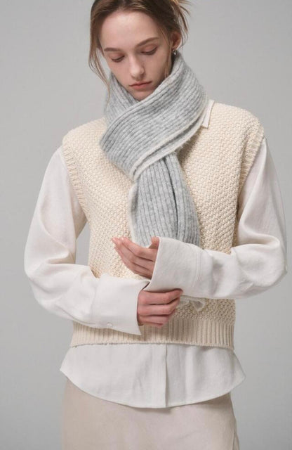 Bouclé Baby Alpaca Winter Scarf – Light Gray
