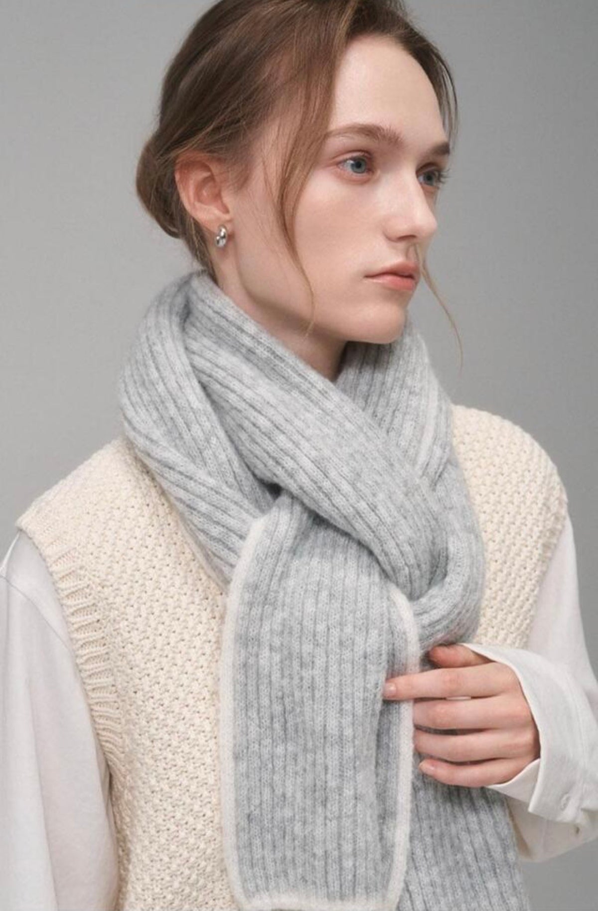Bouclé Baby Alpaca Winter Scarf – Light Gray