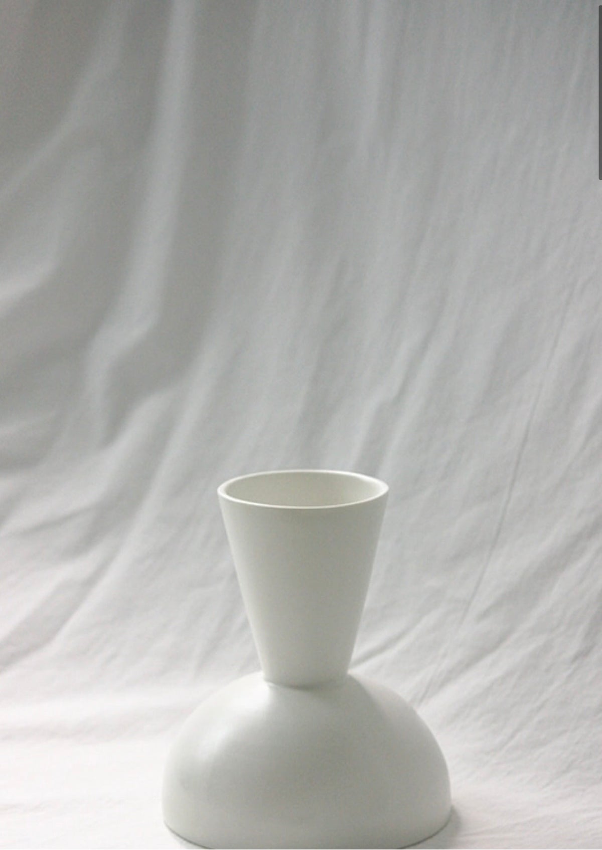 Snow White Sculptural Vase