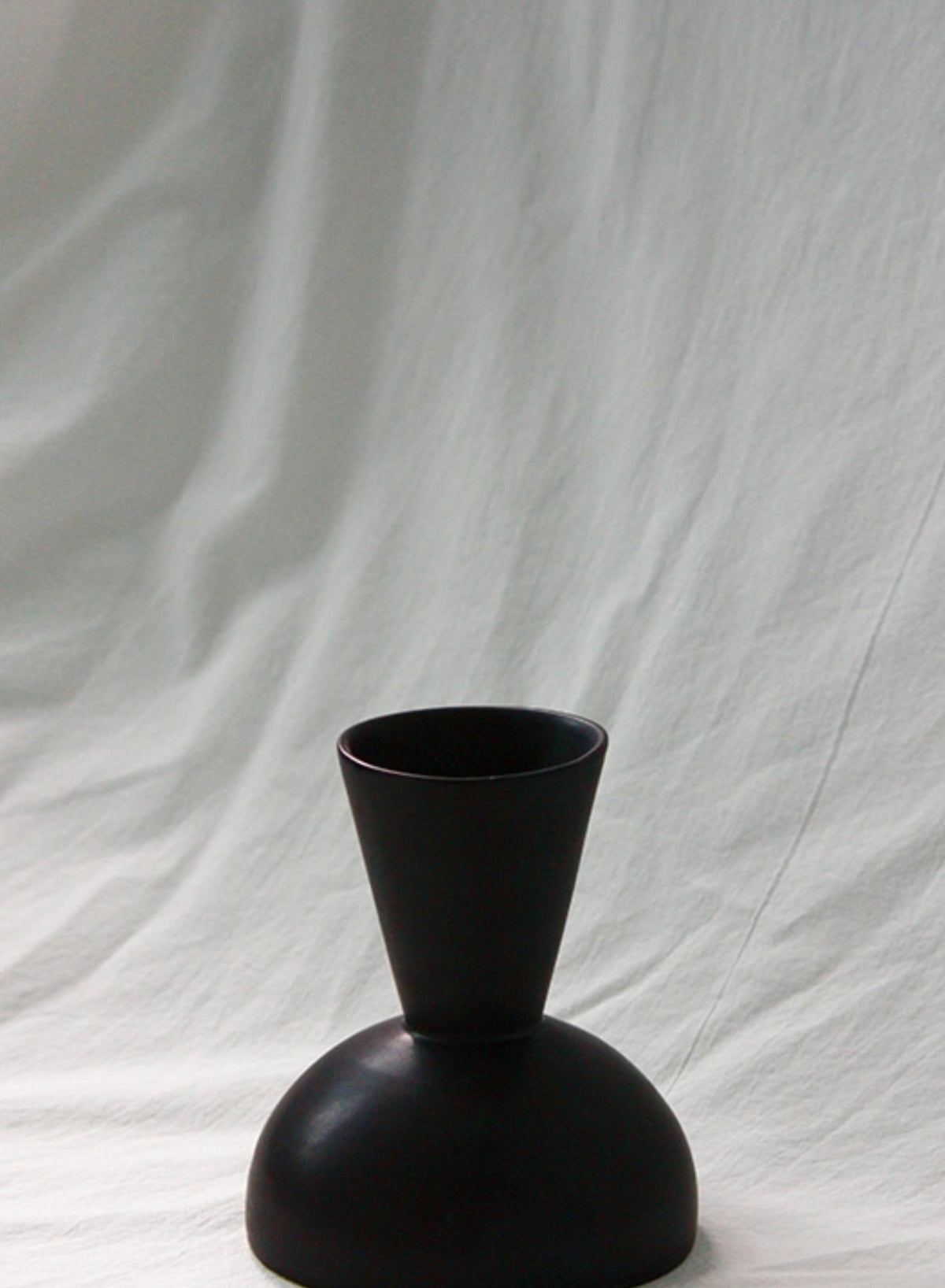 Snow White Sculptural Vase