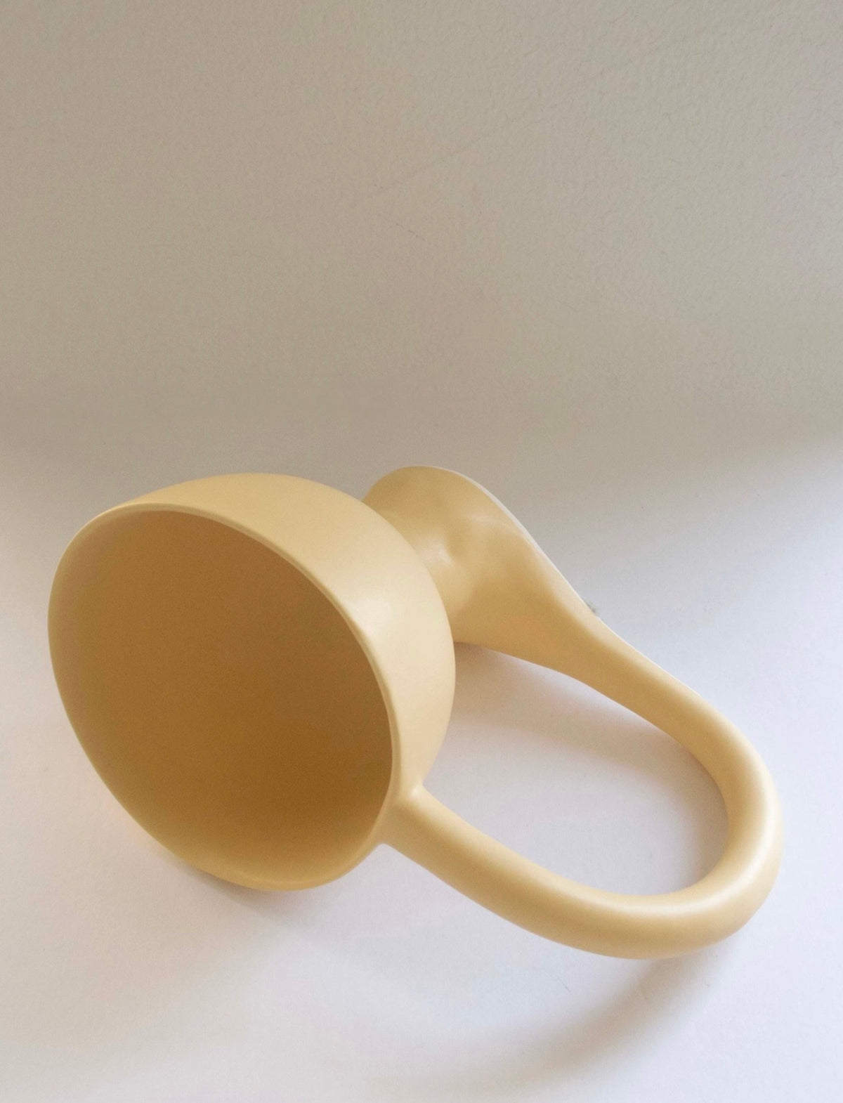 Waving Long Arm Bowl – Lemon