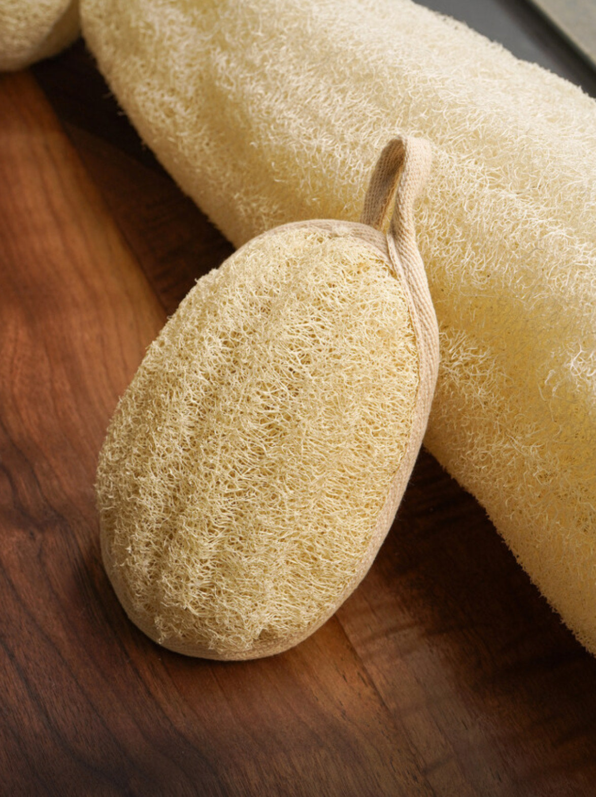 Hand loofah for shower