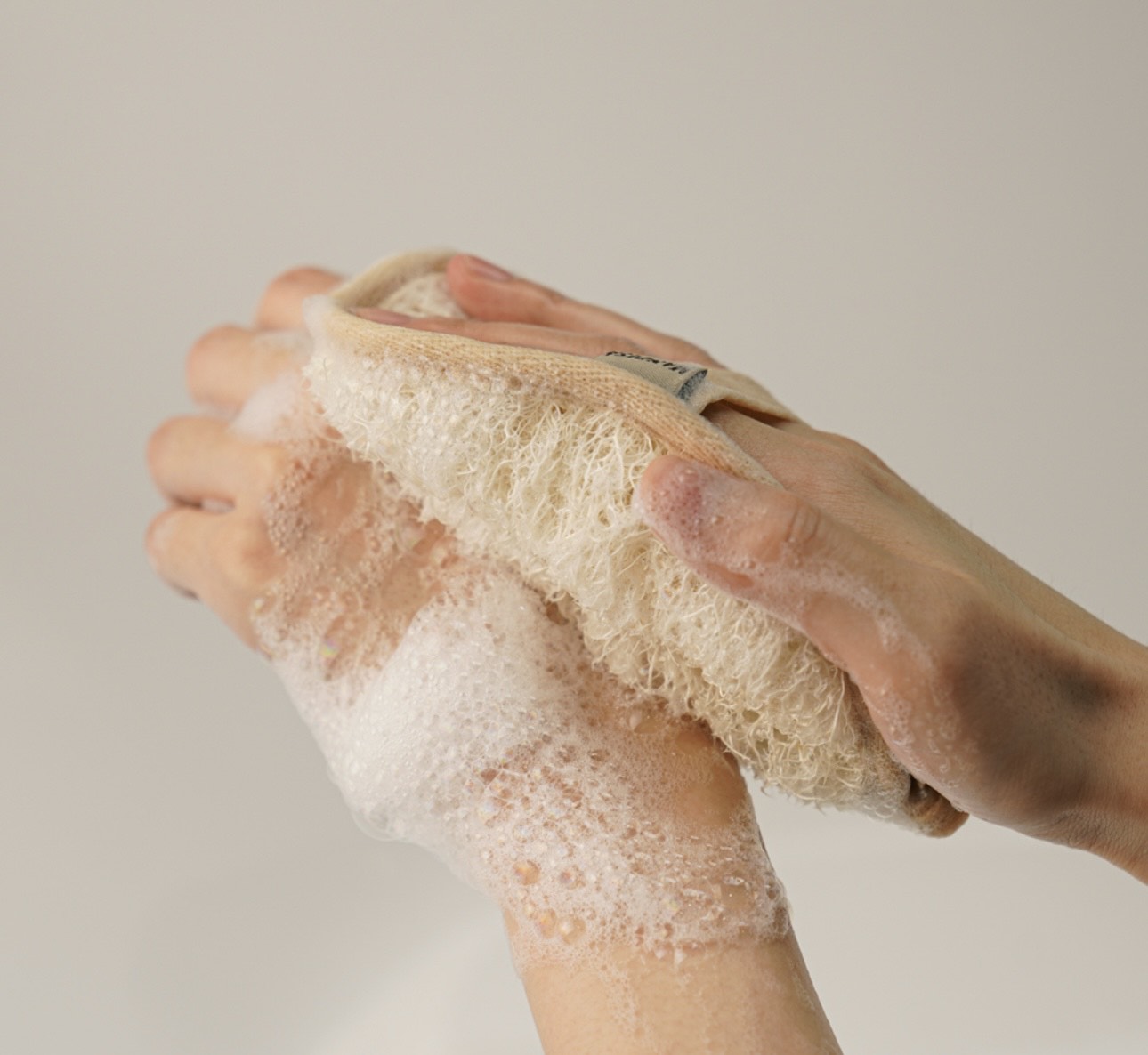 Hand loofah for shower