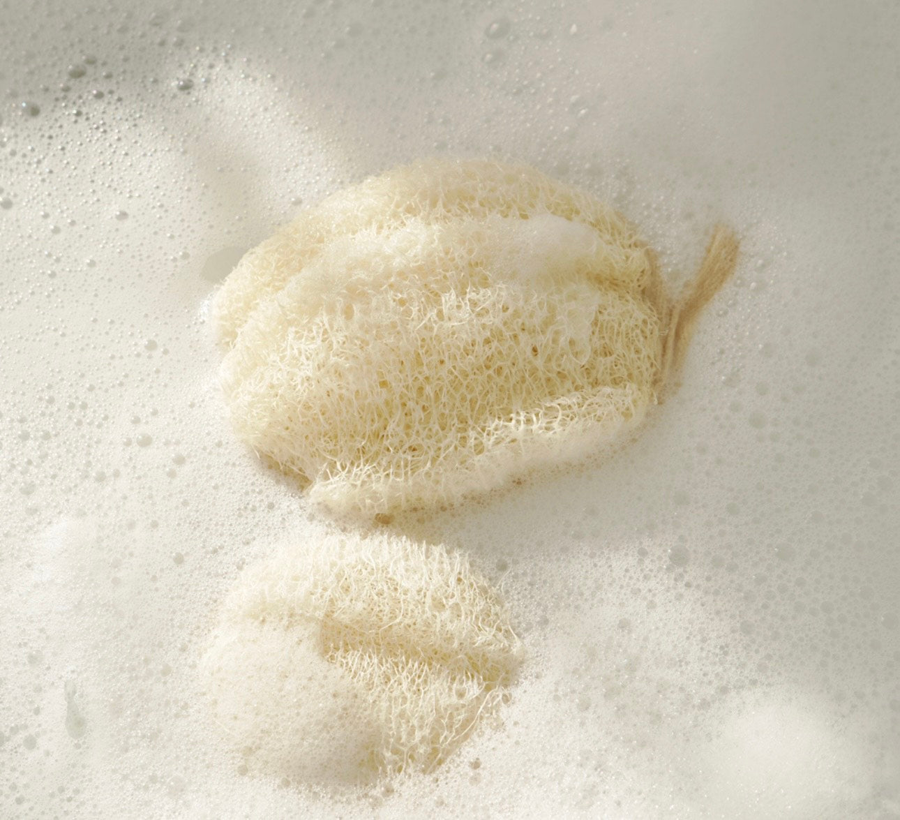 Hand loofah for shower