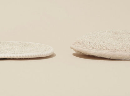 Hand loofah for shower