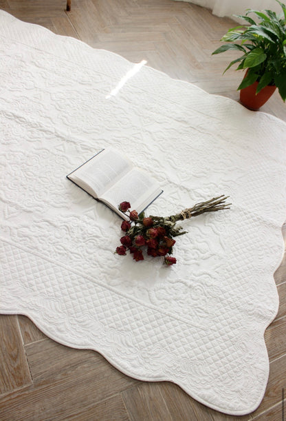 Cottage dust-free four-season rug