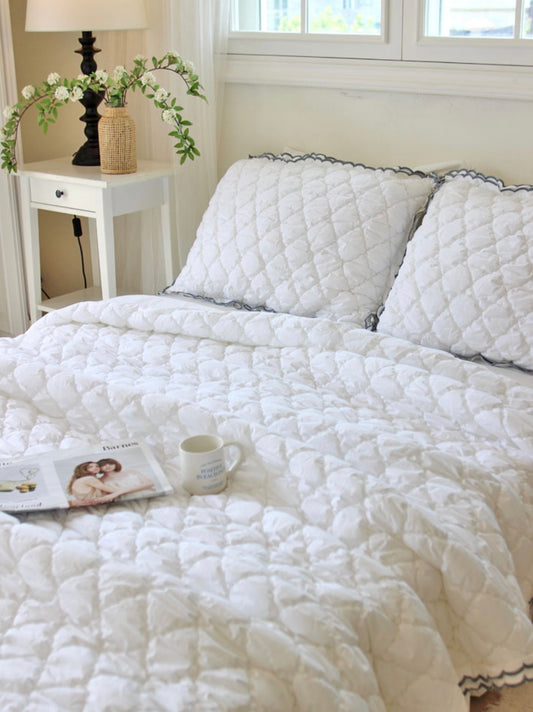 Jade Wooden Interseasonal Winter Attachment Blanket (with zipper)