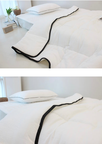 White Allergy Care Dust-Free Four Seasons Fall, Spring, Winter Blanket