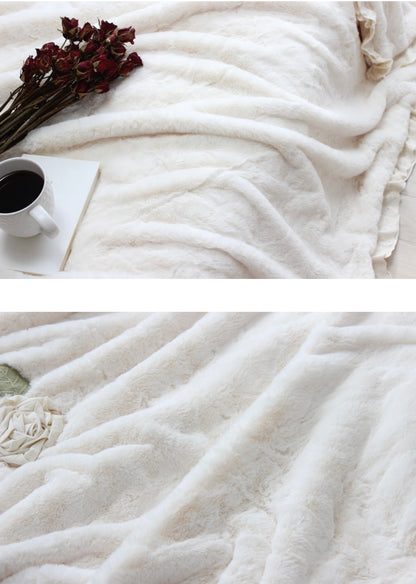 Motive Thick Dust-Free Extra Large Mink Luxury Blanket