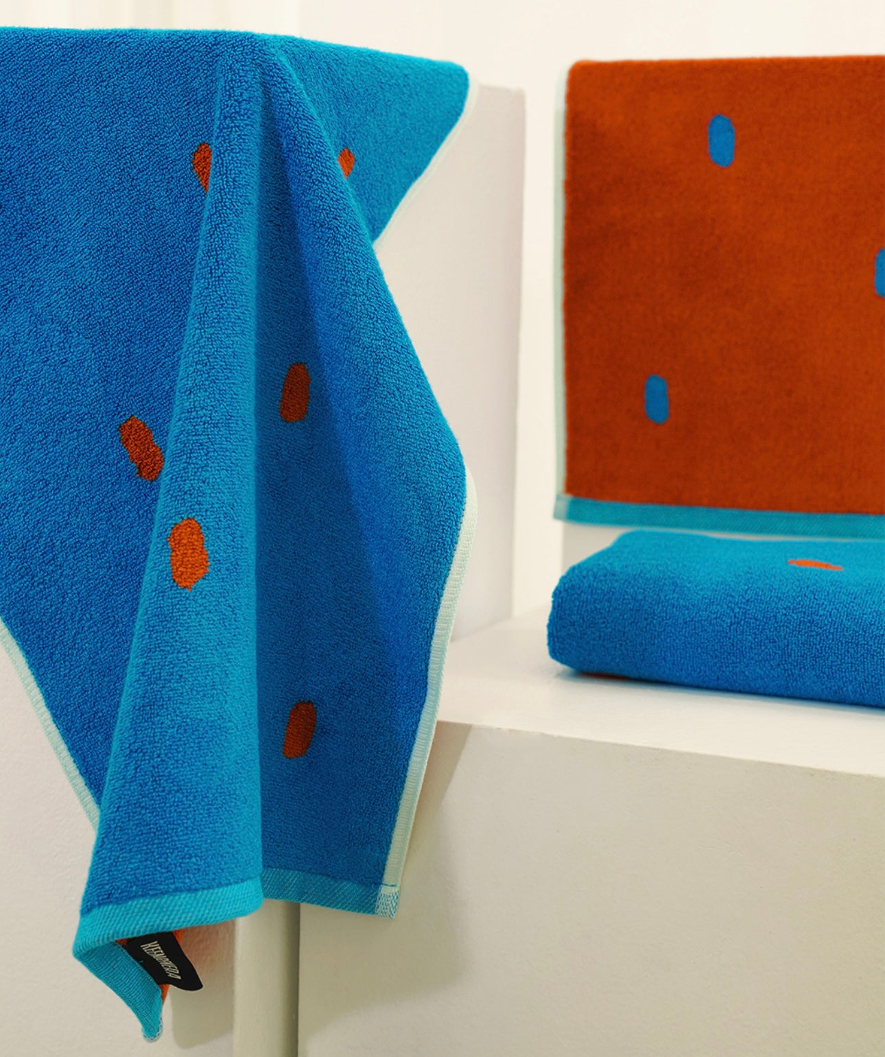 Dawn Towel-Bright 1p