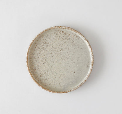 Natural rough round plate 14 cm
