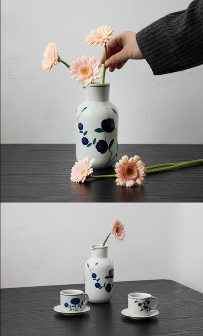 [Artisan] Blue vase of camellia flowers